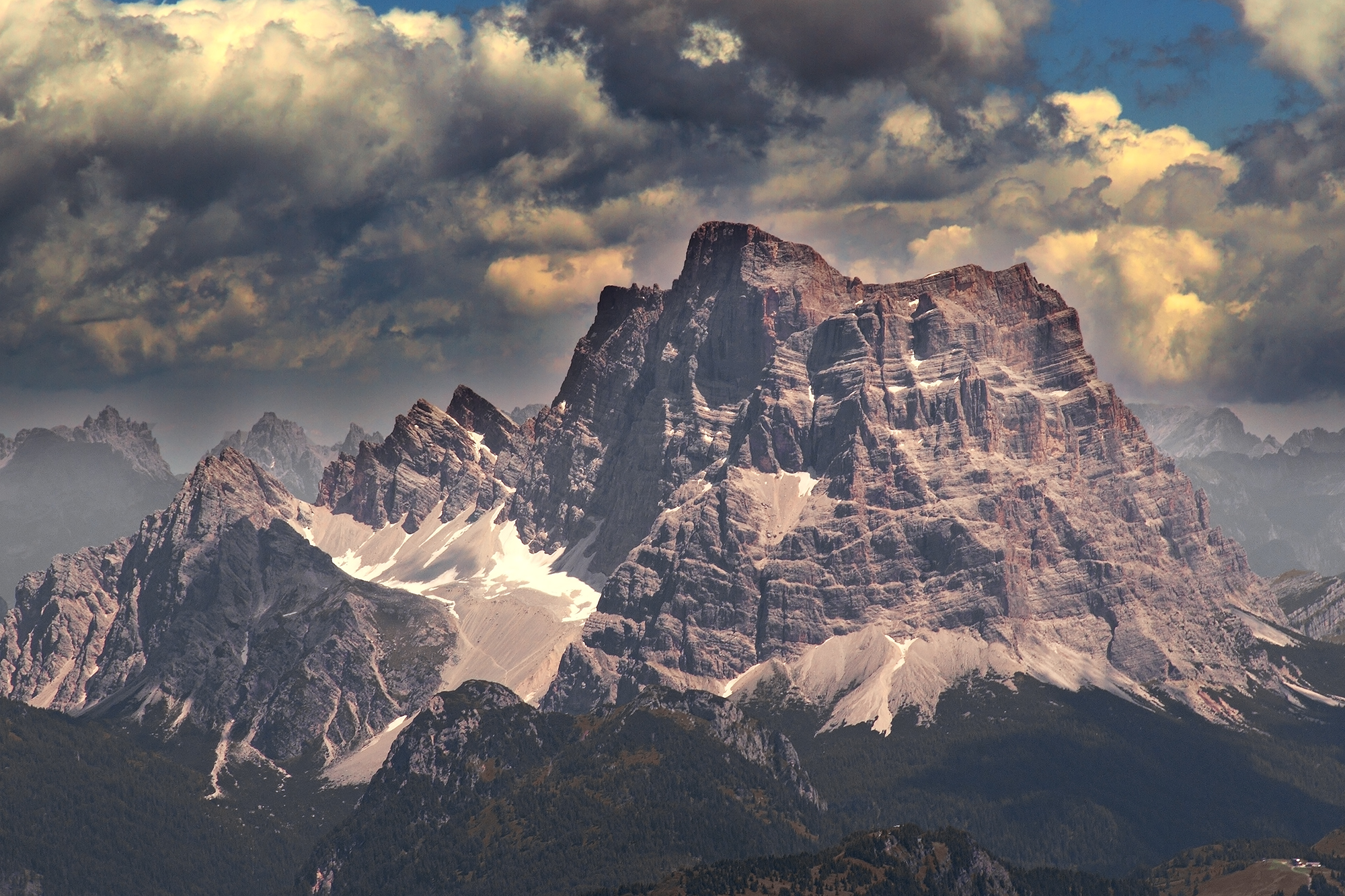 Caregón de 'l Pareterno