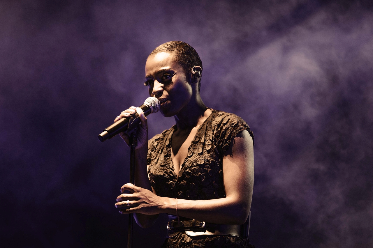 Skye Edwards, New New