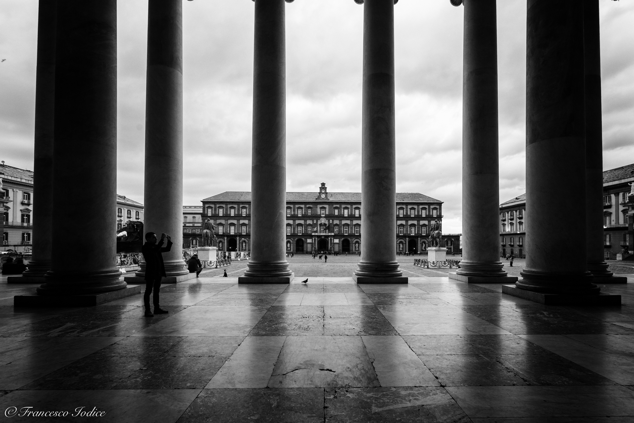 Colonnato della Basilica di S.Francesco di Paola, Napol