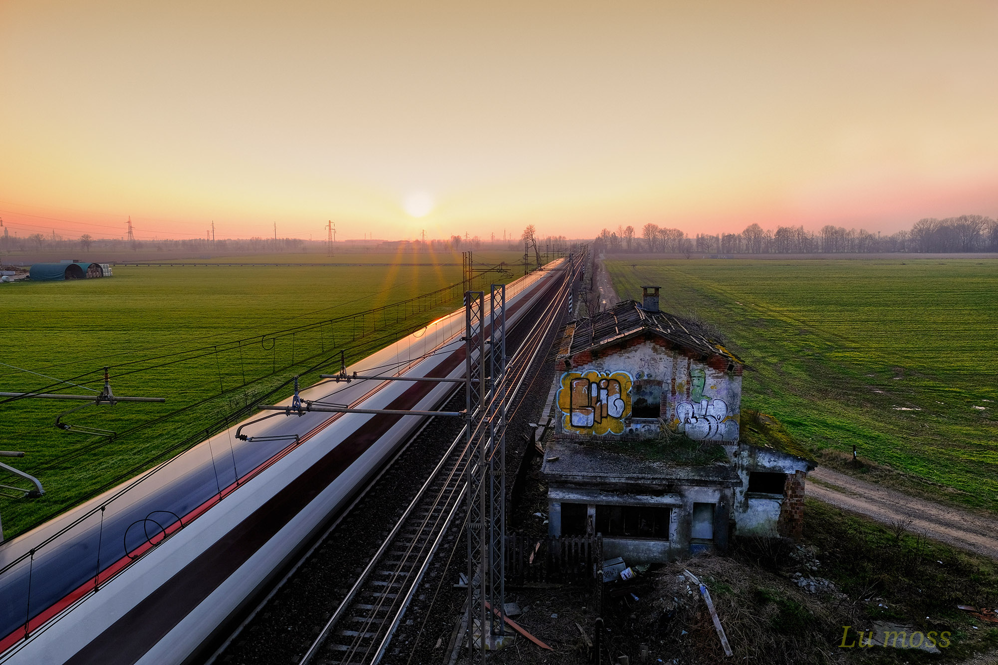 Il freccia bianca al tramonto.