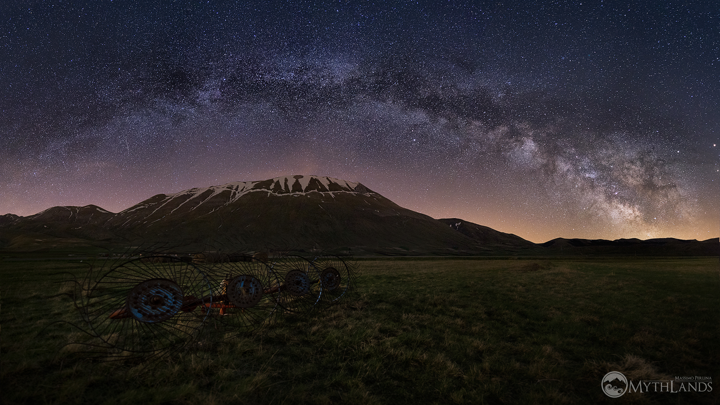 Mylky pano on the valley
