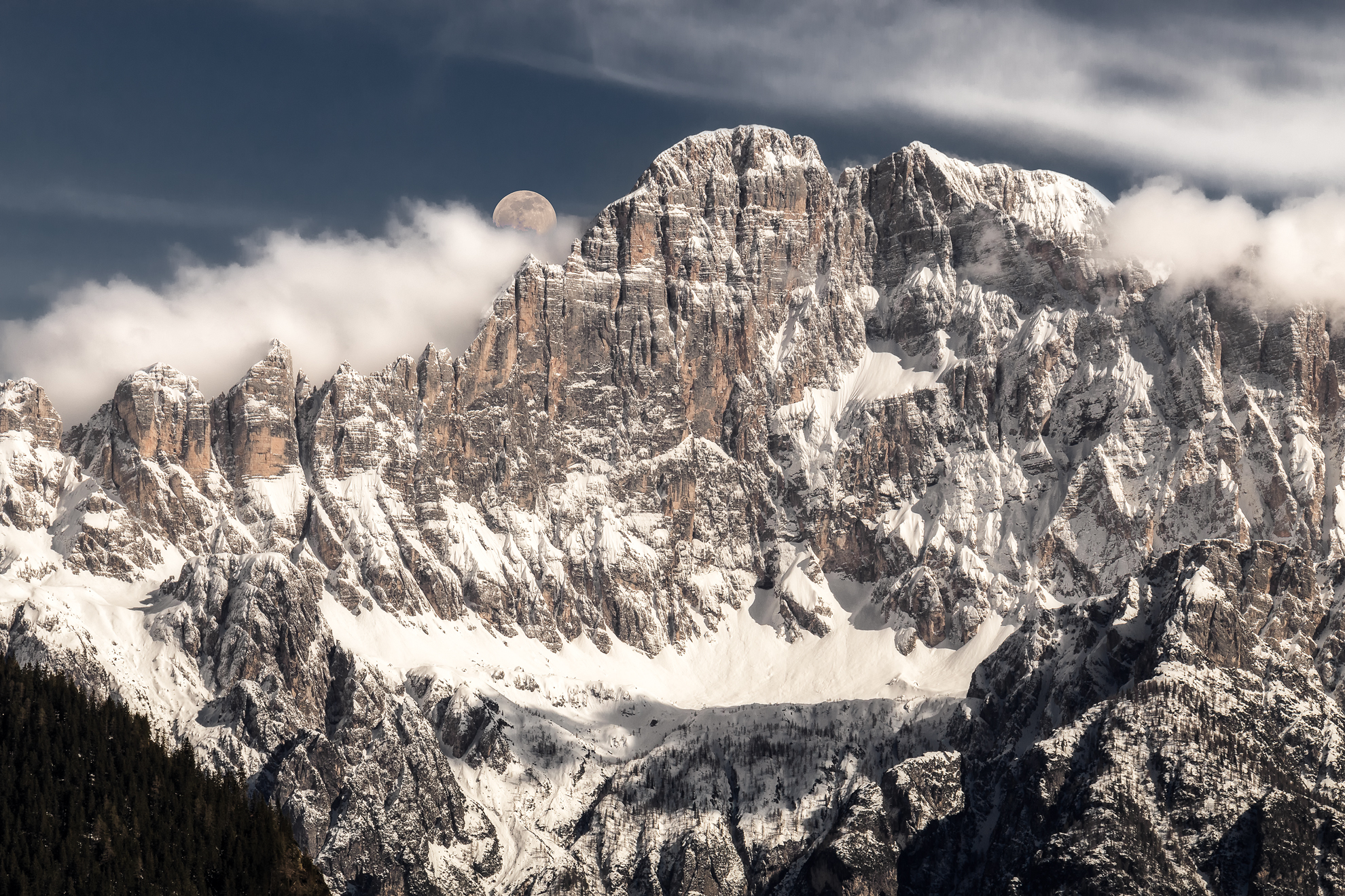 il Civetta e la luna