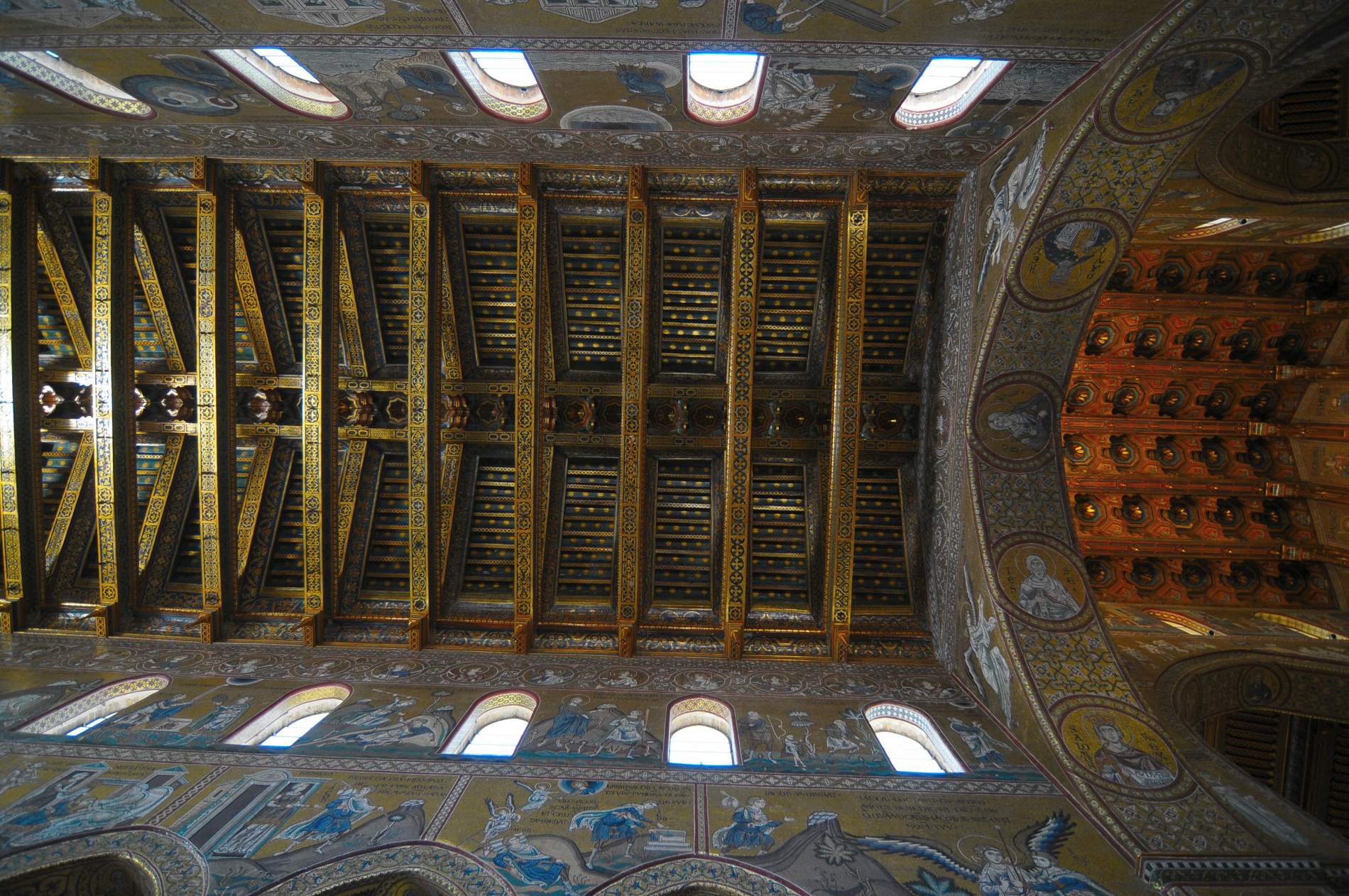 Monreal Cathedral. Particular