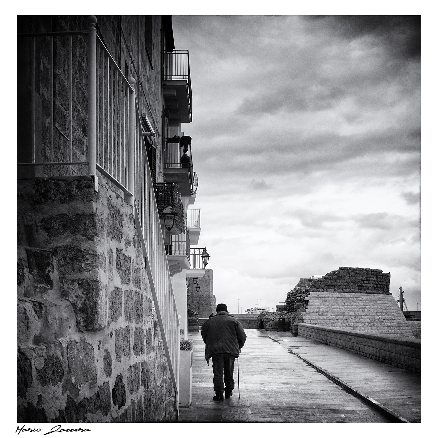 Passeggiata nel borgo antico