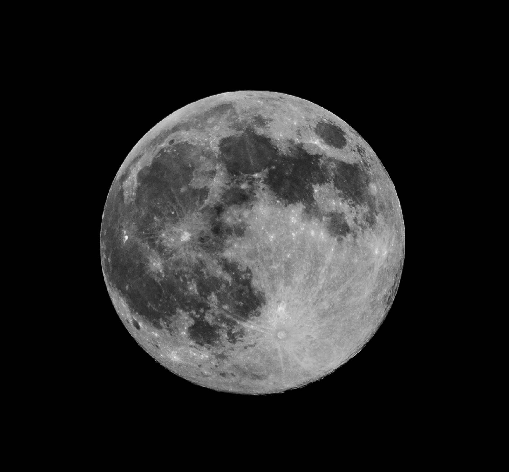 Superluna del 7 aprile 2020
