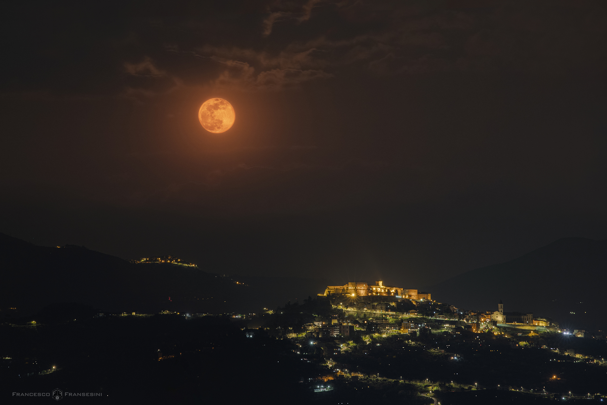 Luna aprile 2020 su Paliano