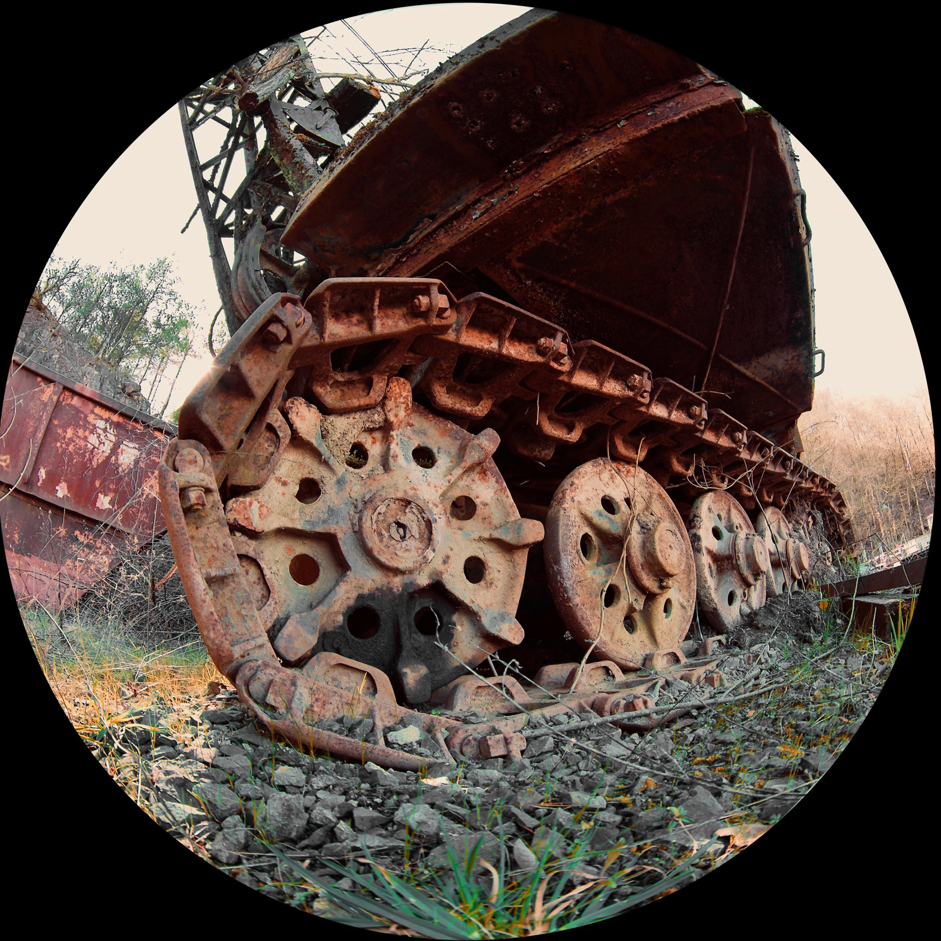 FX crop, circular black mask 6