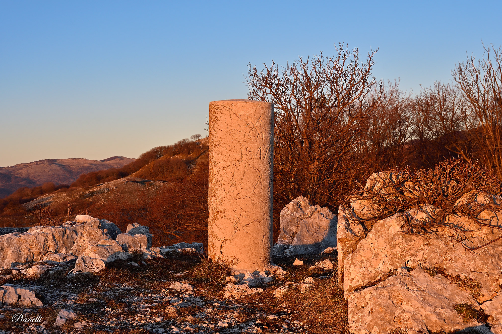Cippo di confine