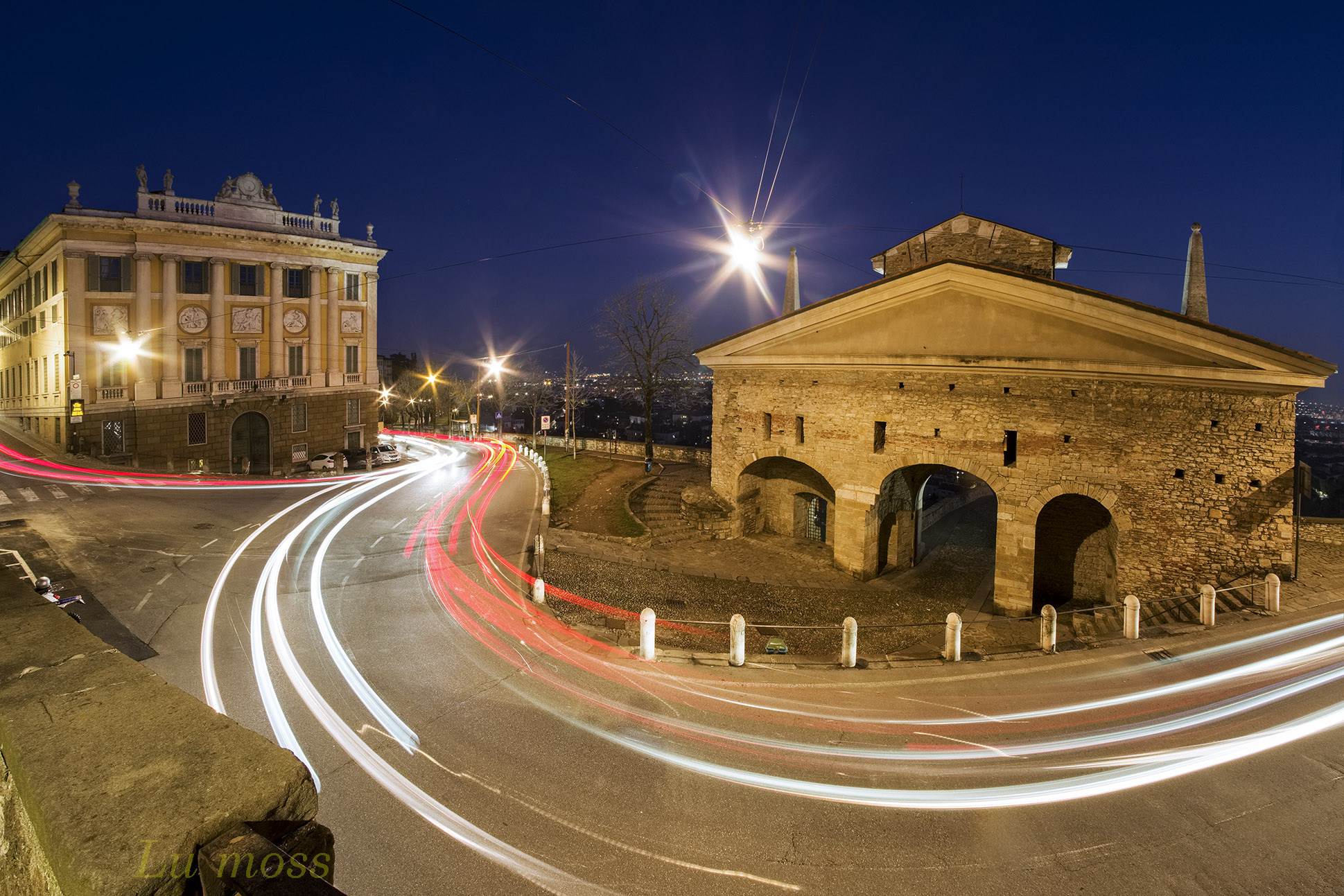 Scie di luce, traccie di vita.