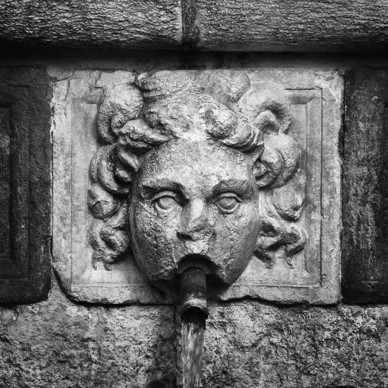 fontana delle 99 cannelle- L'Aquila