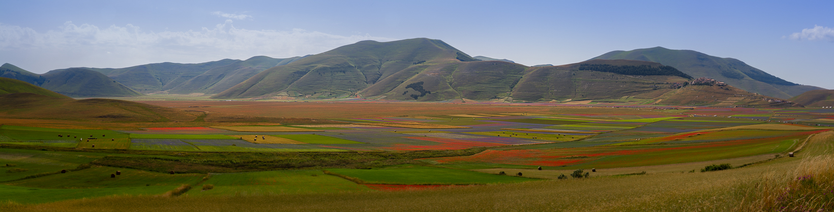 Overview of the great castelluccio
