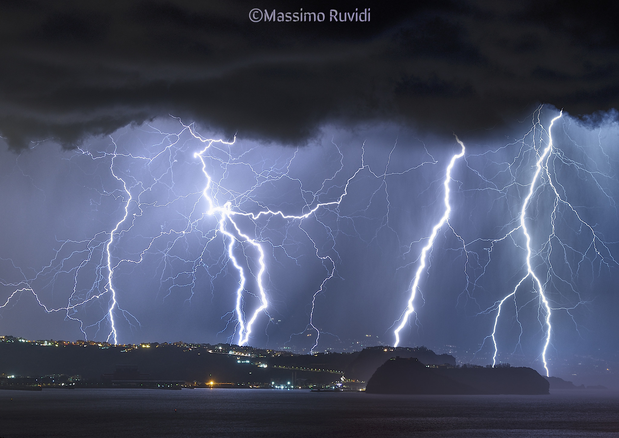 temporale Napoli marzo 2020