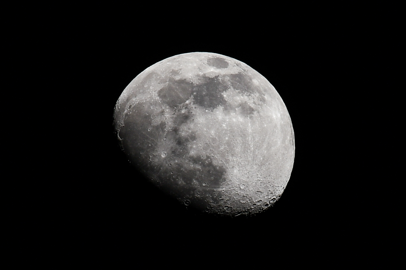 Luna 03/05/2020