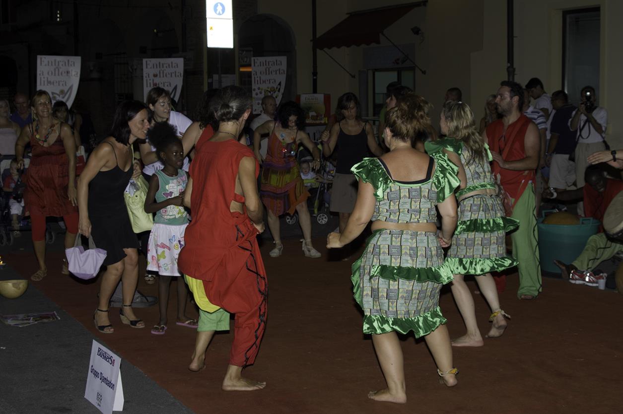 collective dance visitors artists