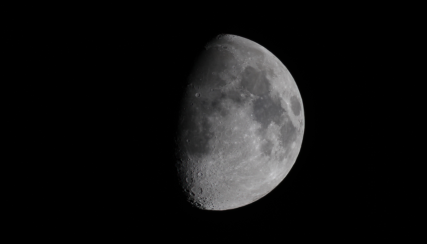 Moon of 02/5/2020. Stack of 2300 frames, processed