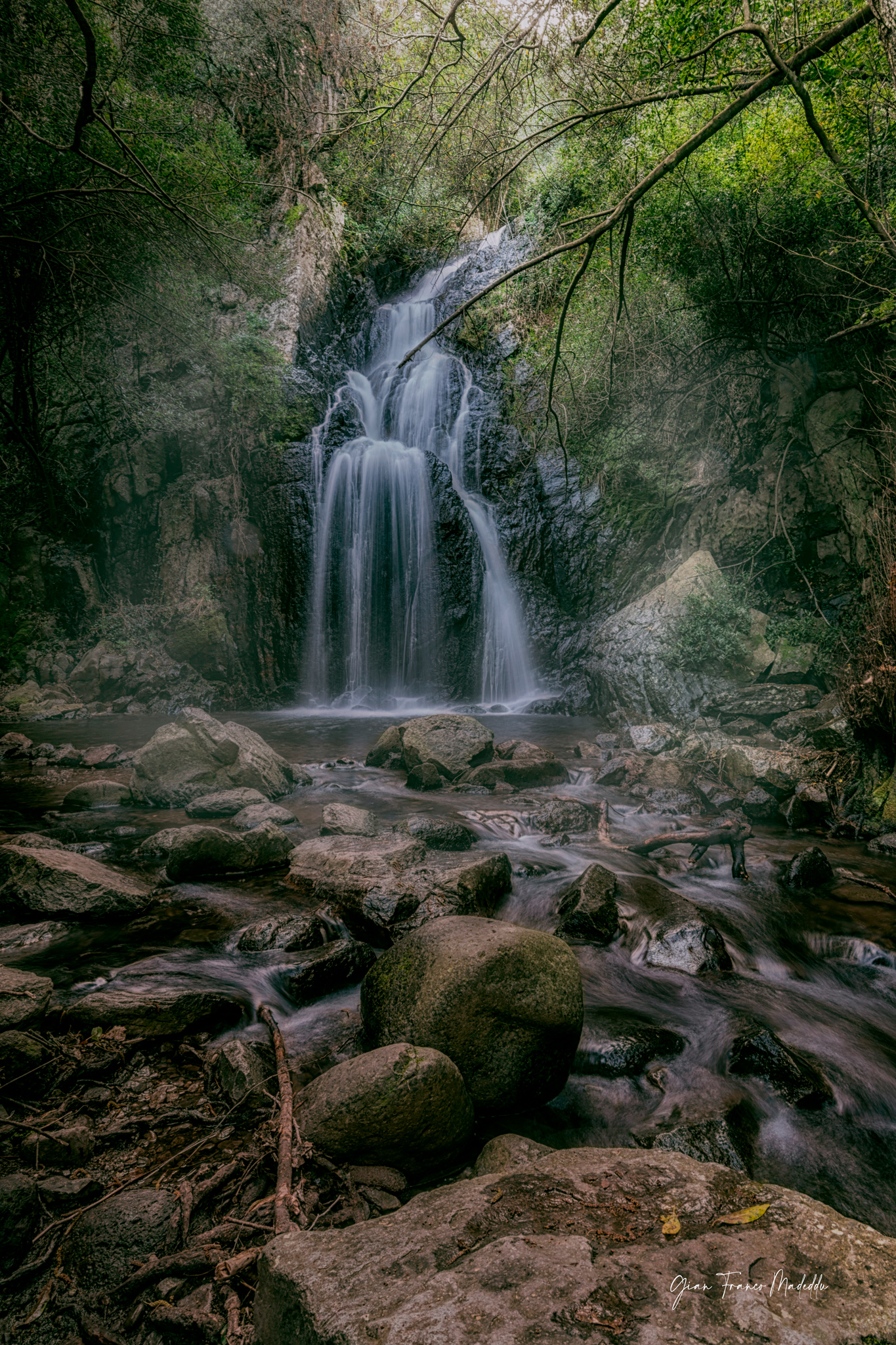 Sos Molinos Waterfall