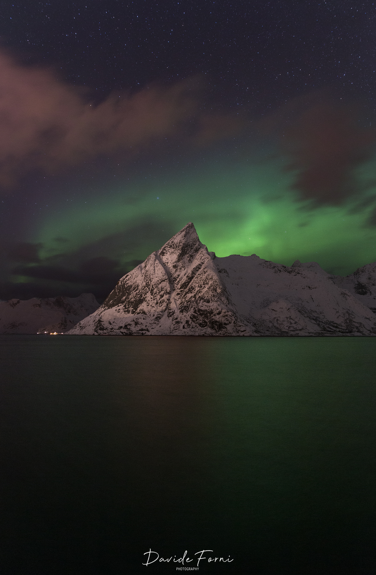 Sakrisoy Northern Lights