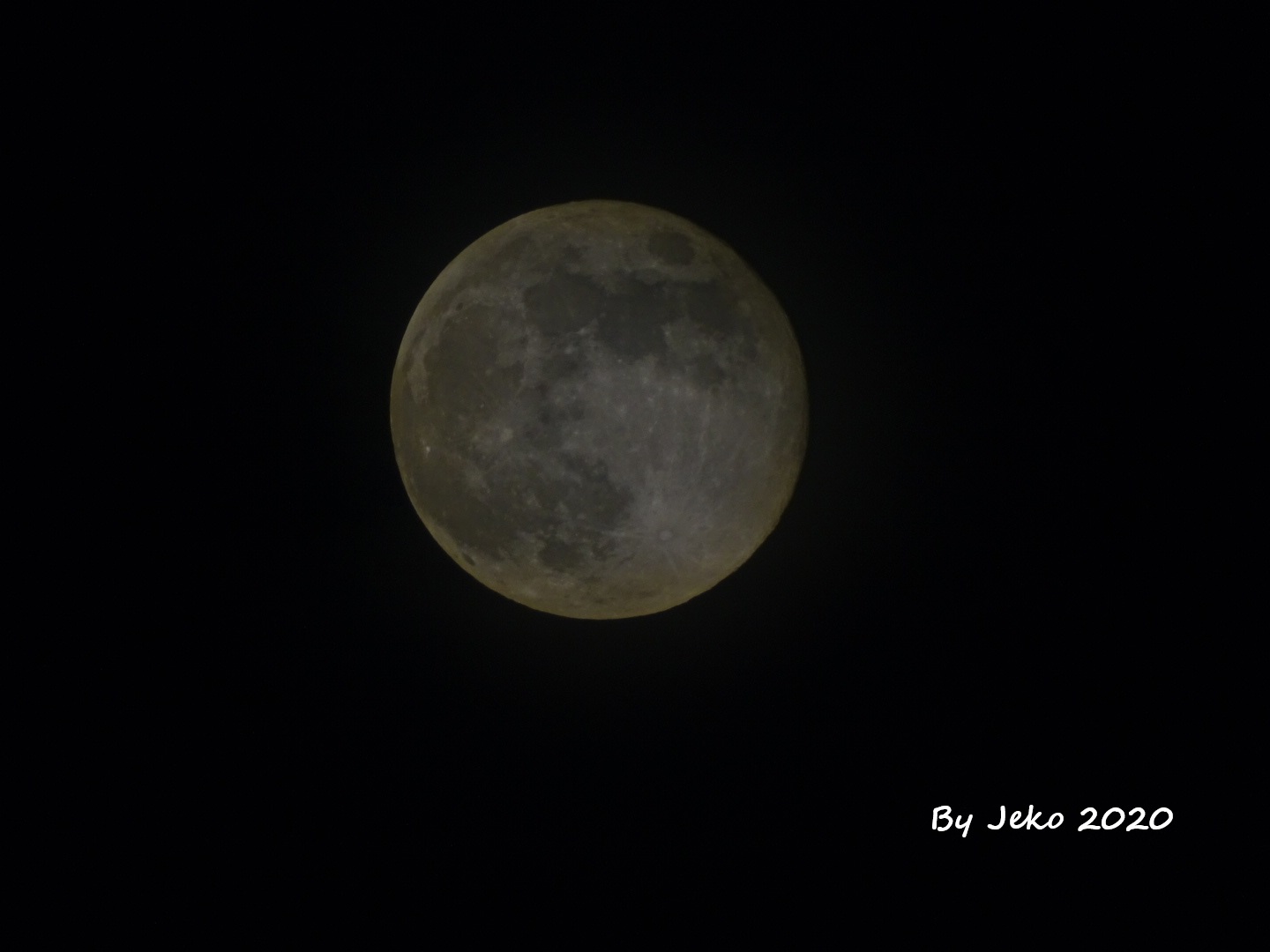 La superluna del 7-5-2020