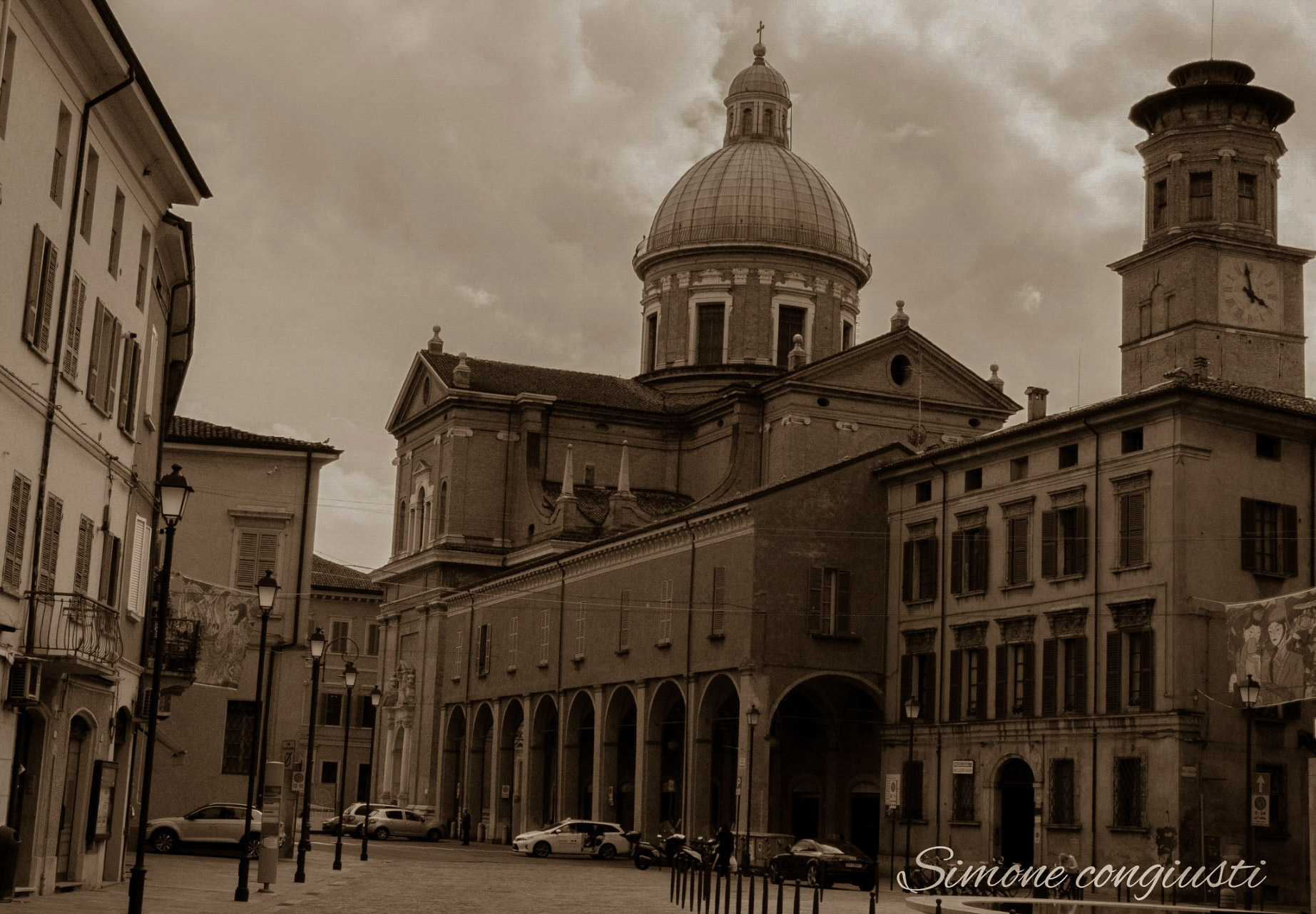 Piazza gioberti reggio emilia