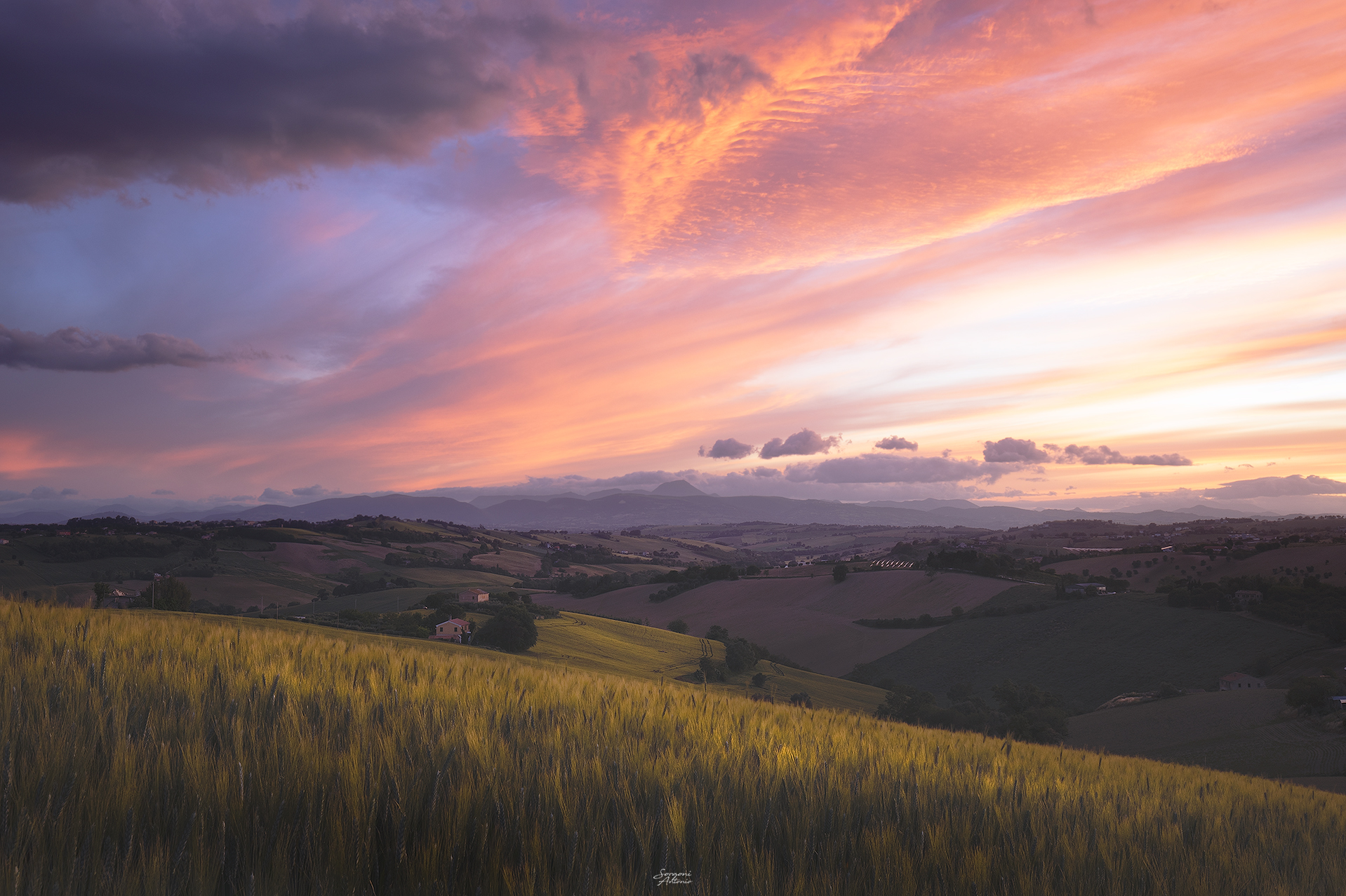 Goodbye lockdown - sunset of the Marche countryside