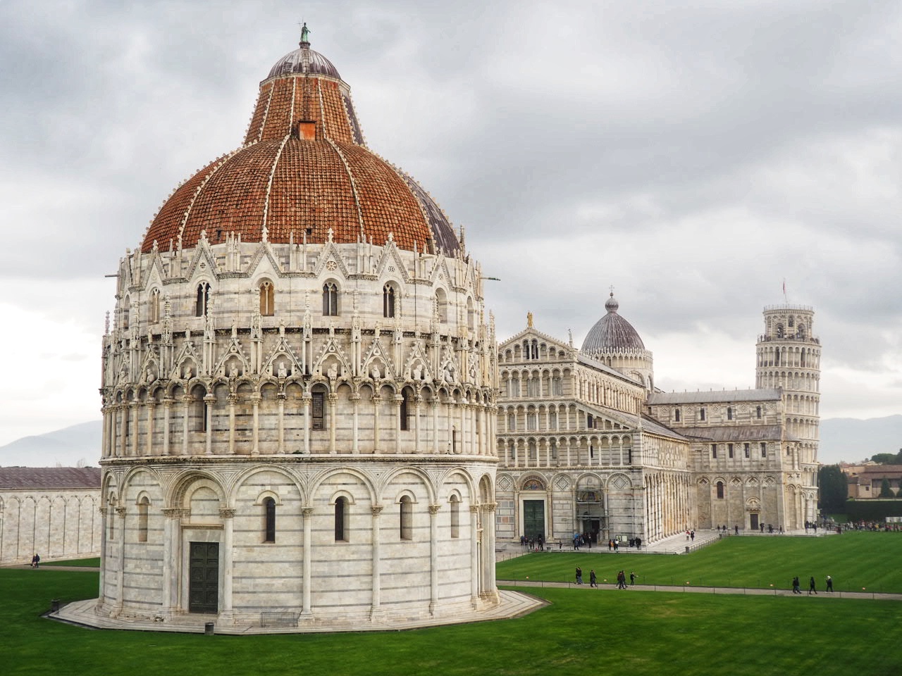 Piazza dei Miracoli - vista dalla Cinta Muraria di Pisa