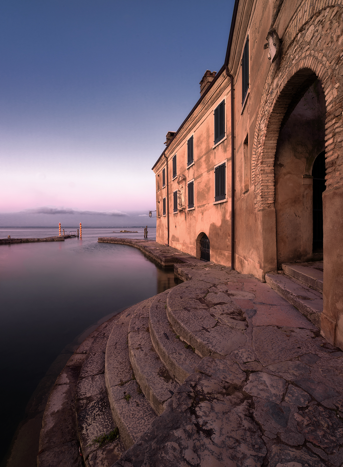 Baia delle sirene , Garda