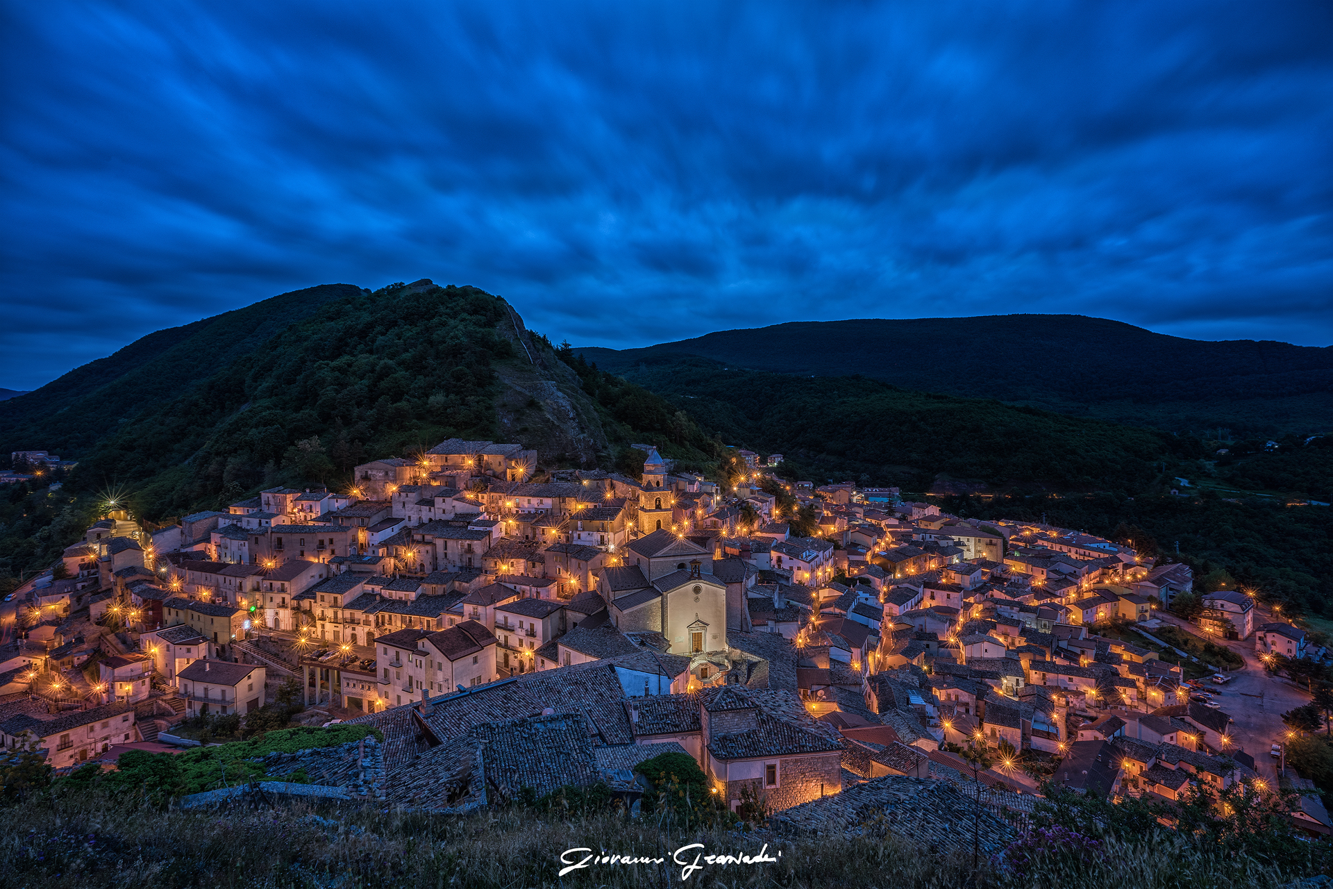 Blue time in San Fele