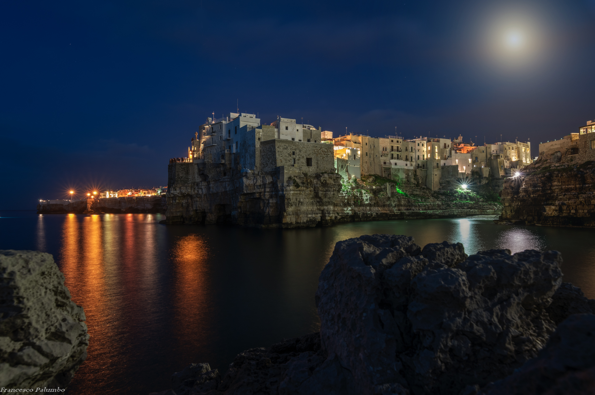 Polignano night moon