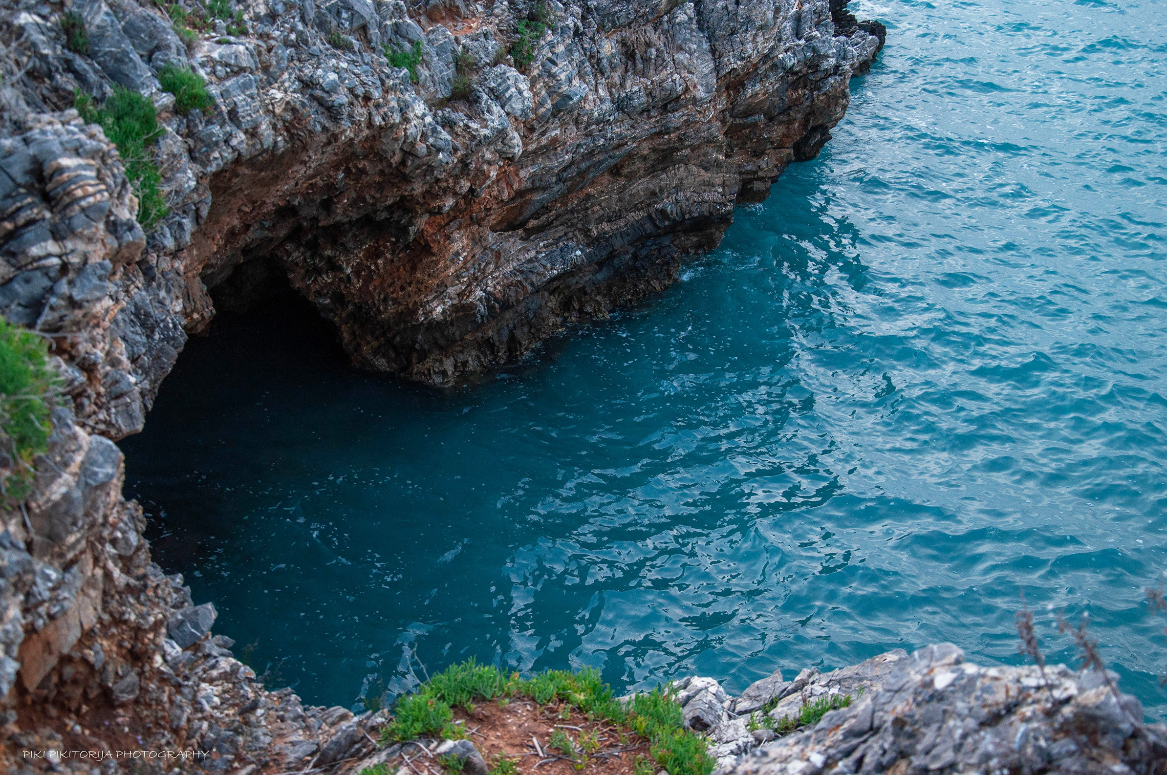 Lo scoglio della Cirella. Italia