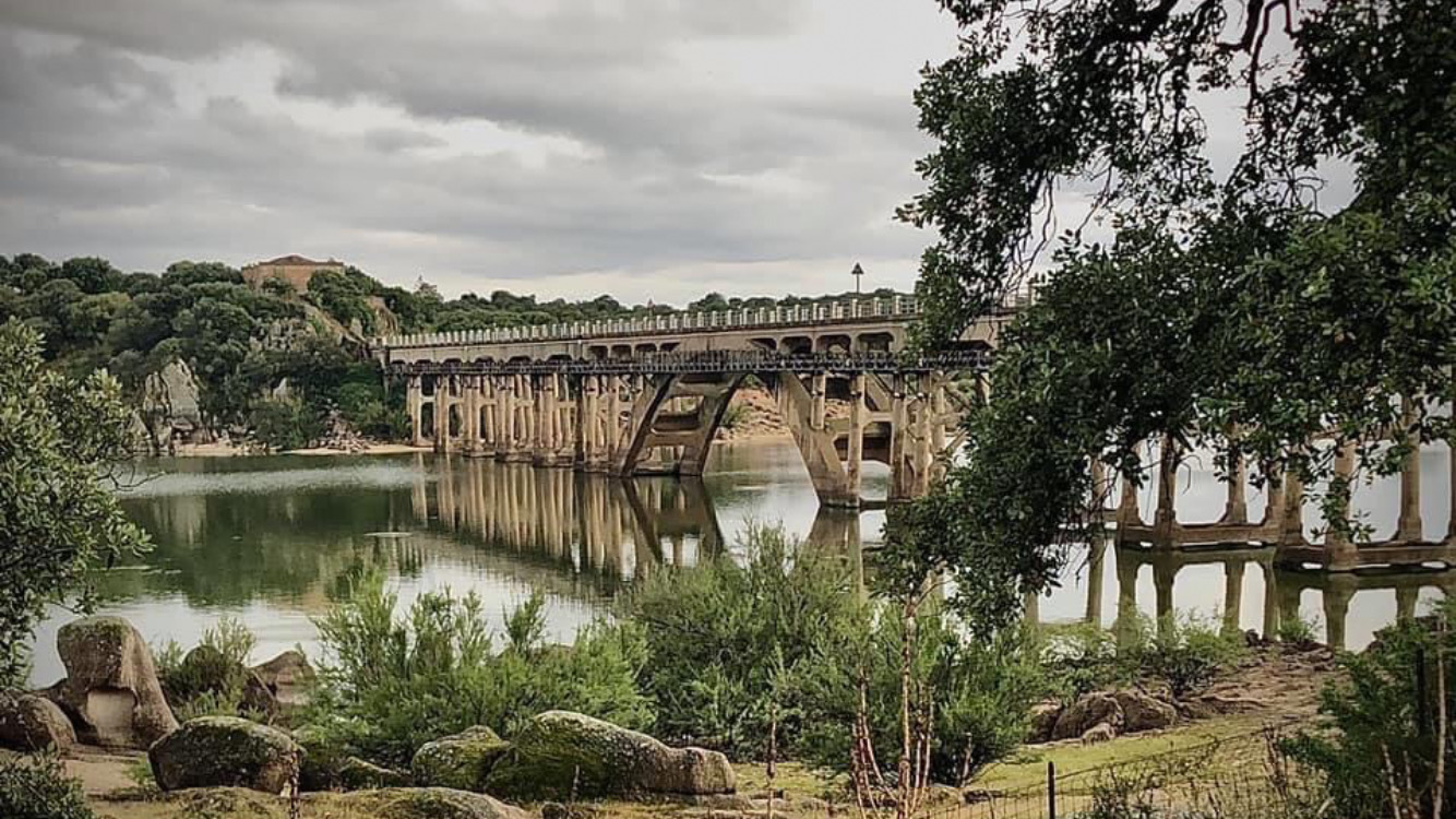 Diana Oschiri Bridge