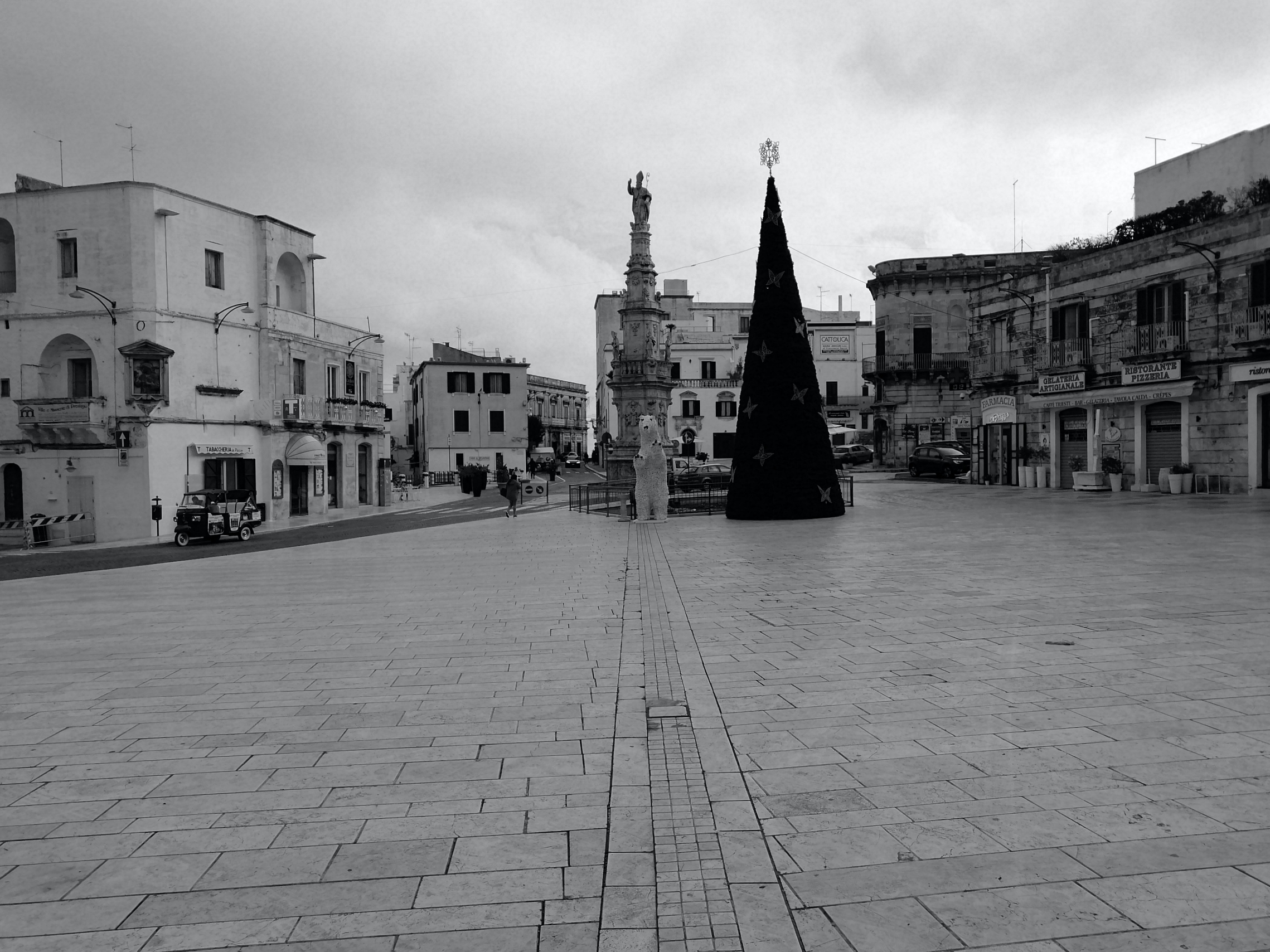 Ostuni domenica mattina