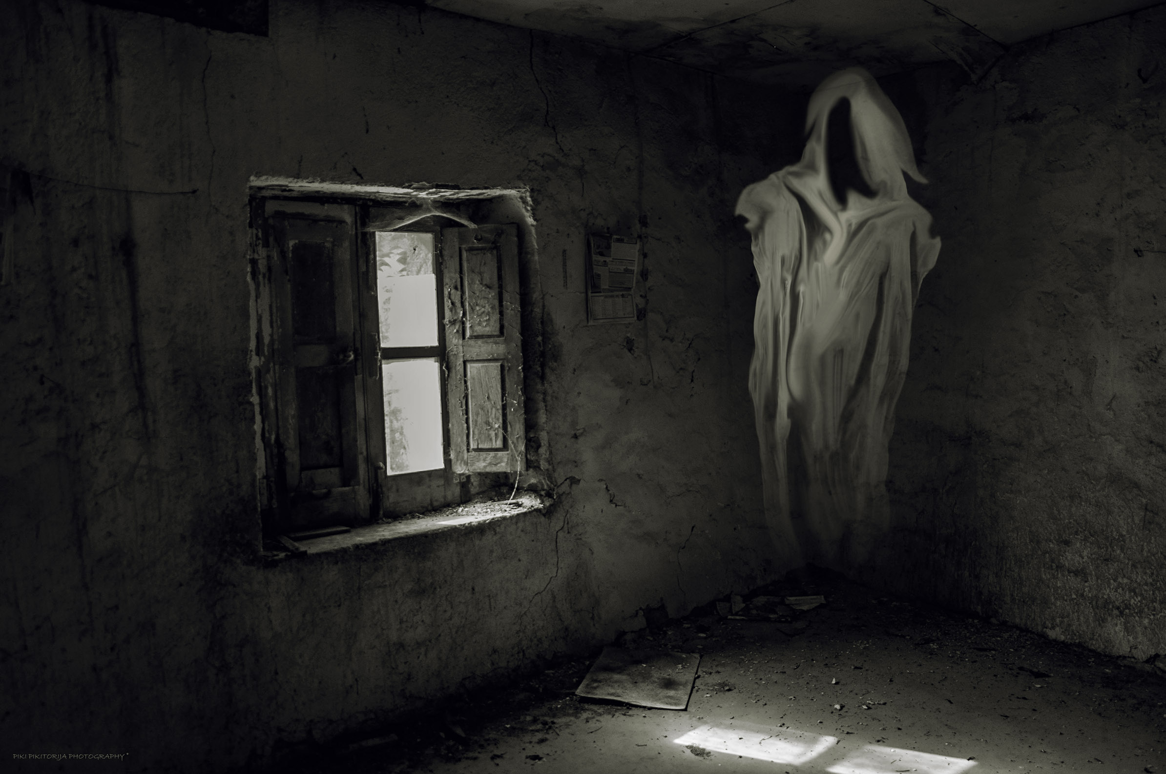 Abandonato. San Lorenzo Bellizzi. Italy