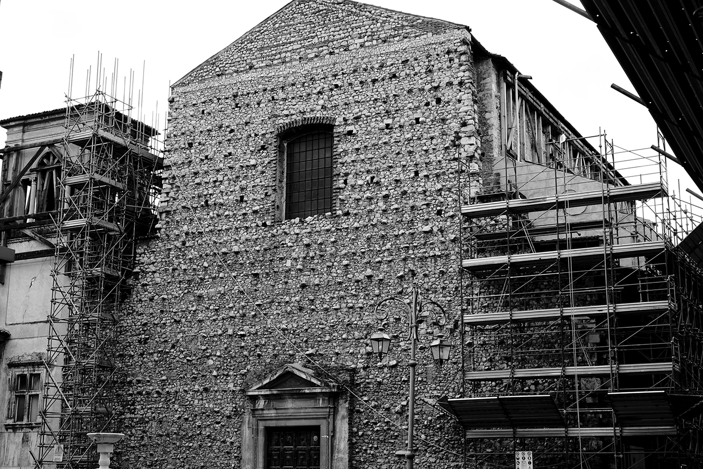 L'Aquila 2015. 5 years later, little has changed