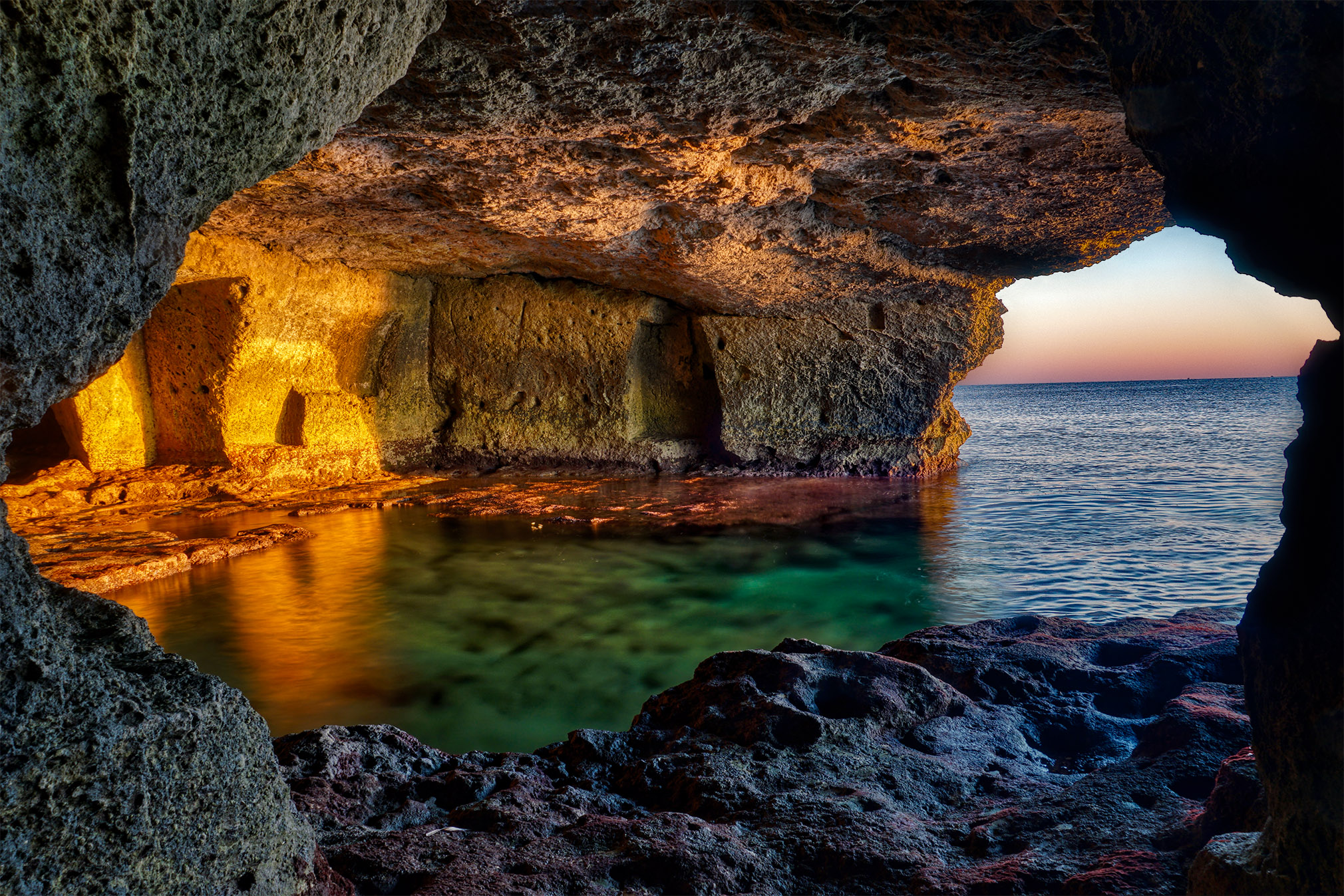 Queen's Cave-Tower at Sea