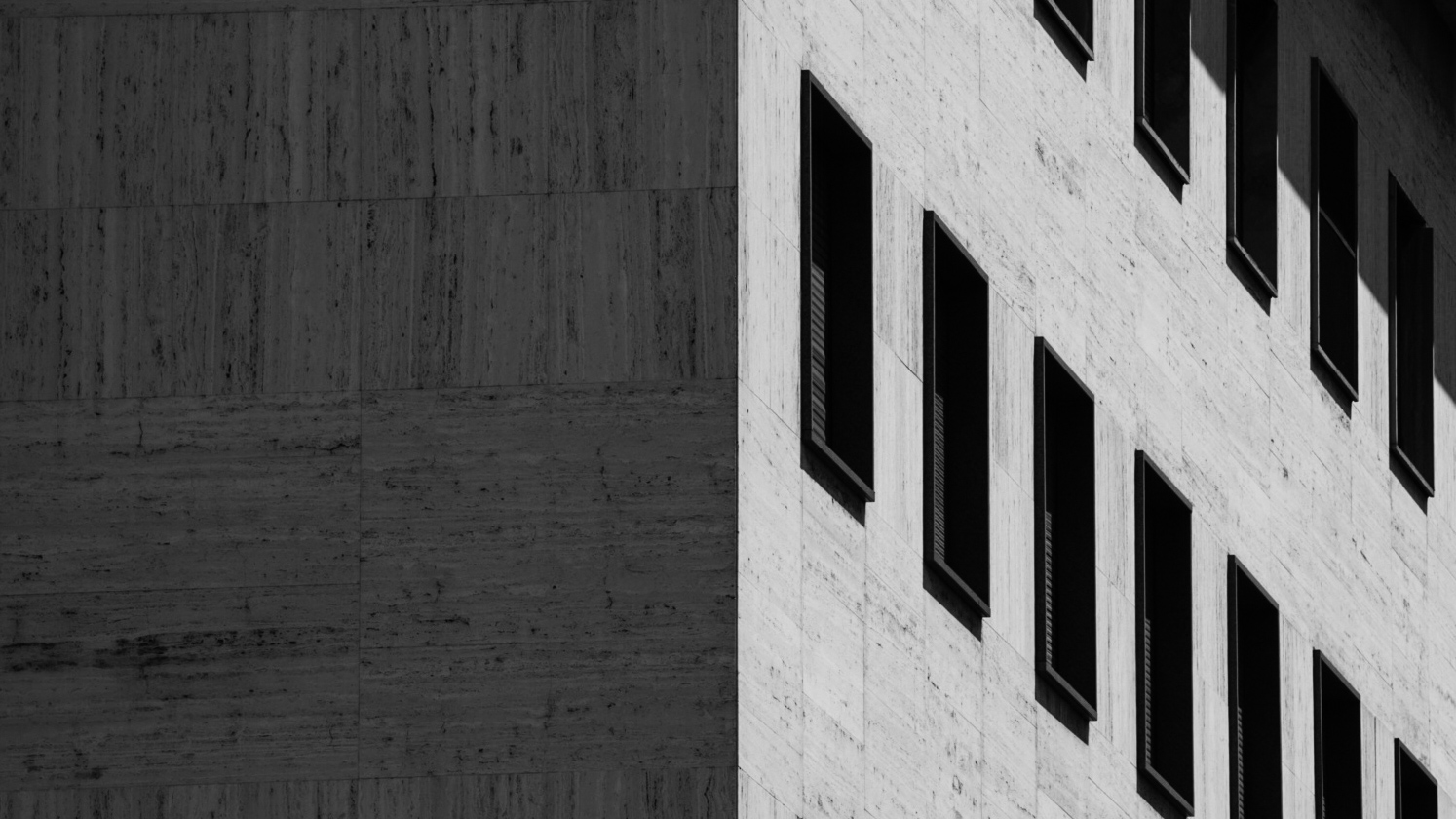 Austere architecture