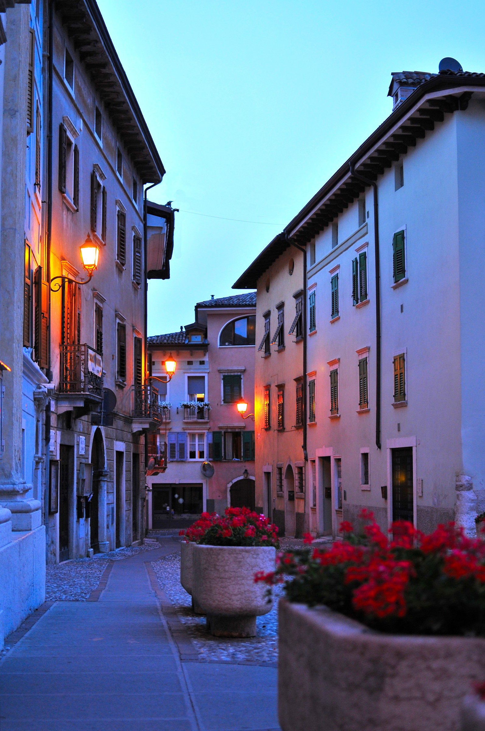 L'ultima luce ad Ala