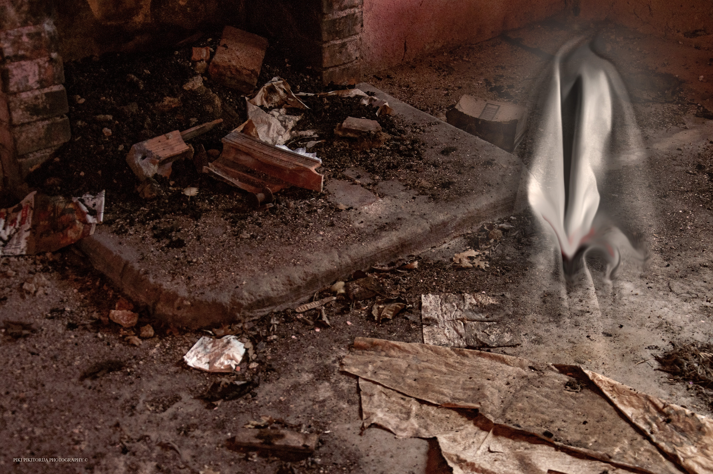 Abandonato. San Lorenzo Bellizzi. Italy