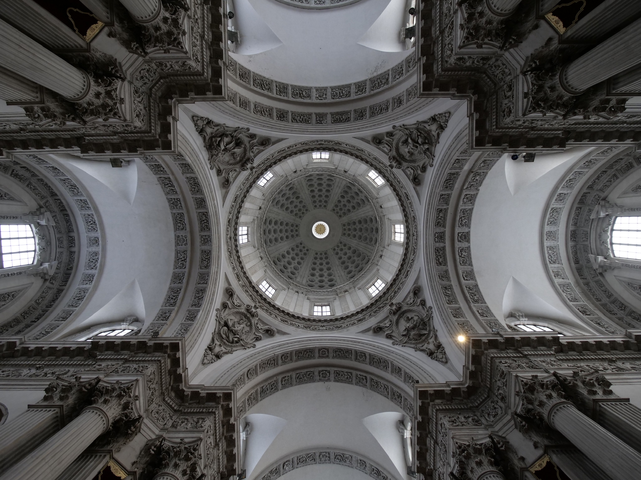 2020/01 Brescia Panasonic LumiX G9 ob. 7/14