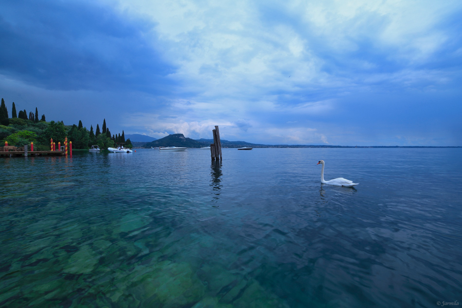 The spell of the lake