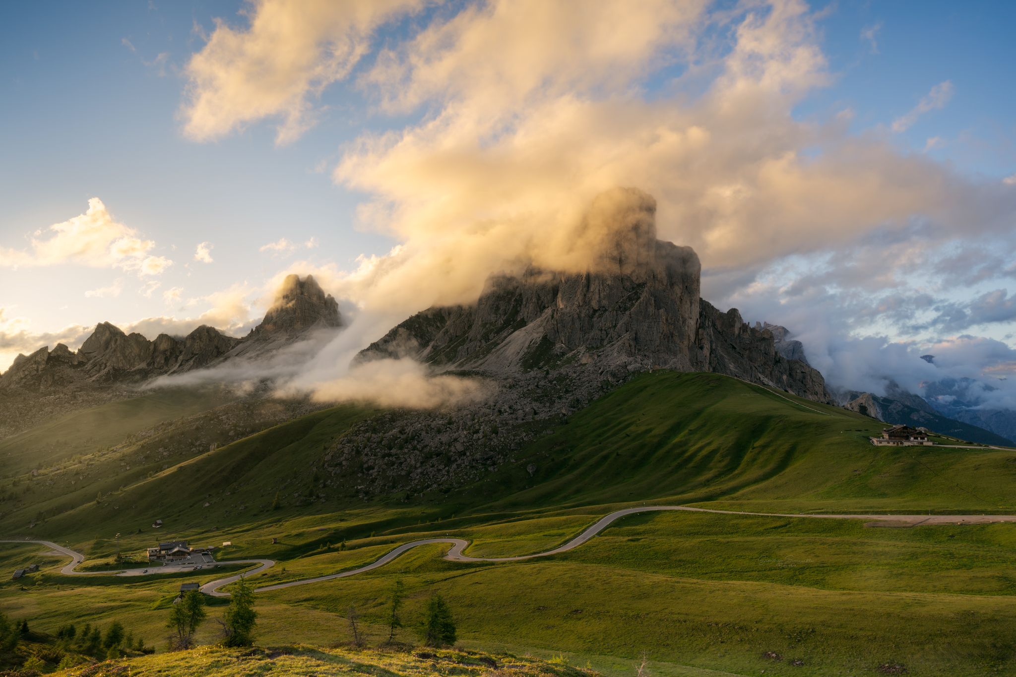 Ultime luci al Passo Giau