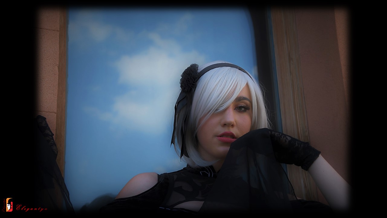 "Il Fascino Oltre la Maschera..."