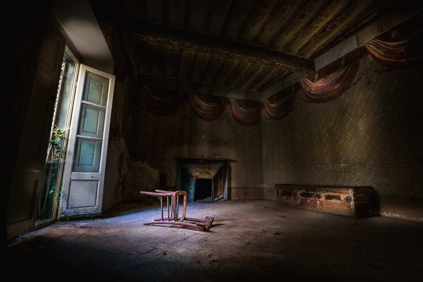 Once upon a time there was a room