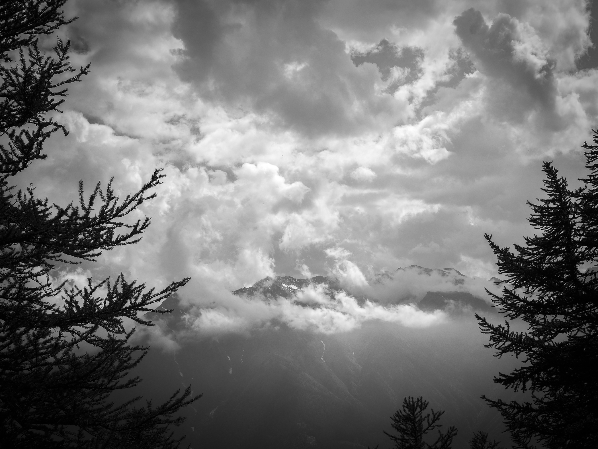 The power of the landscape in BN