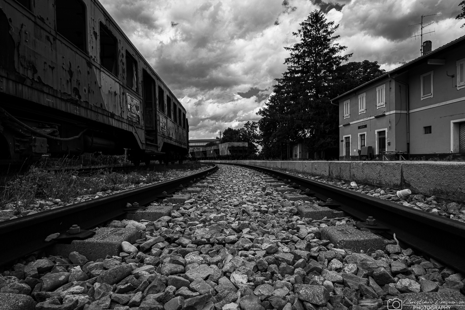 il treno della valle... (abbandonato/sospeso dal 2007)