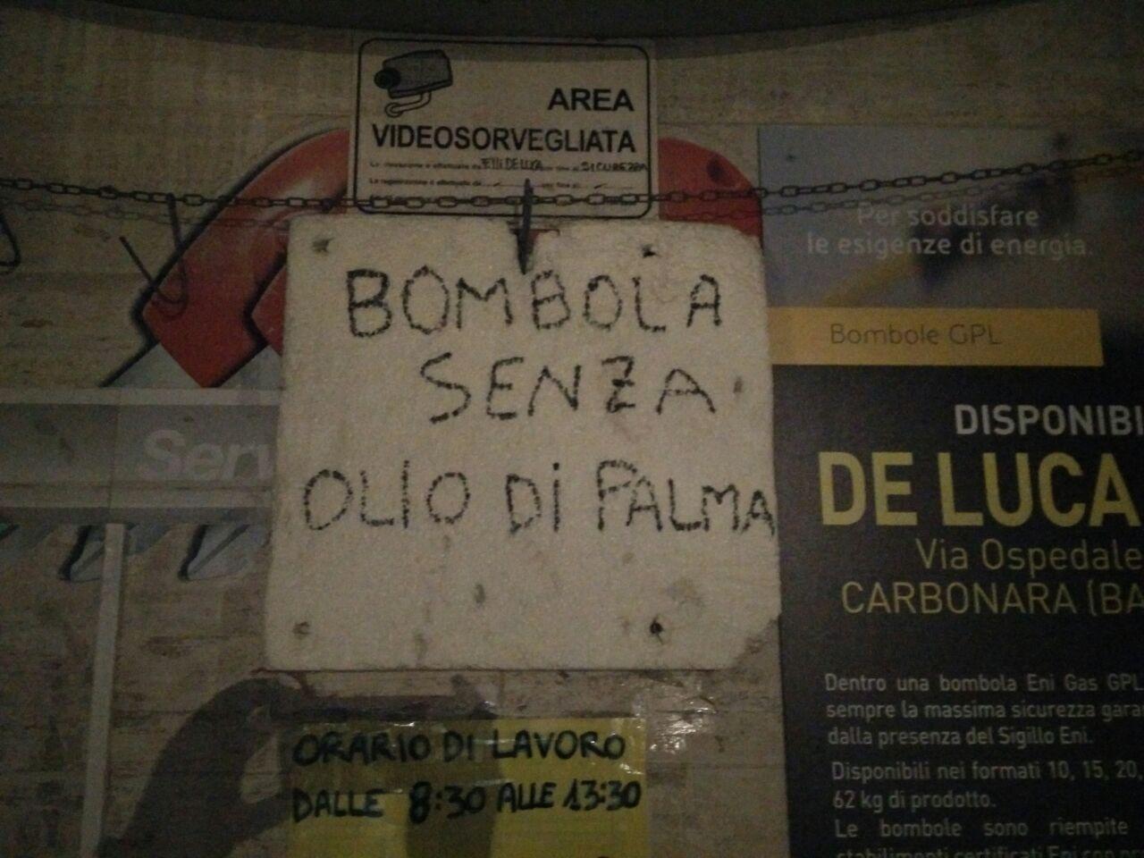 purchè sia senza (dettaglio)