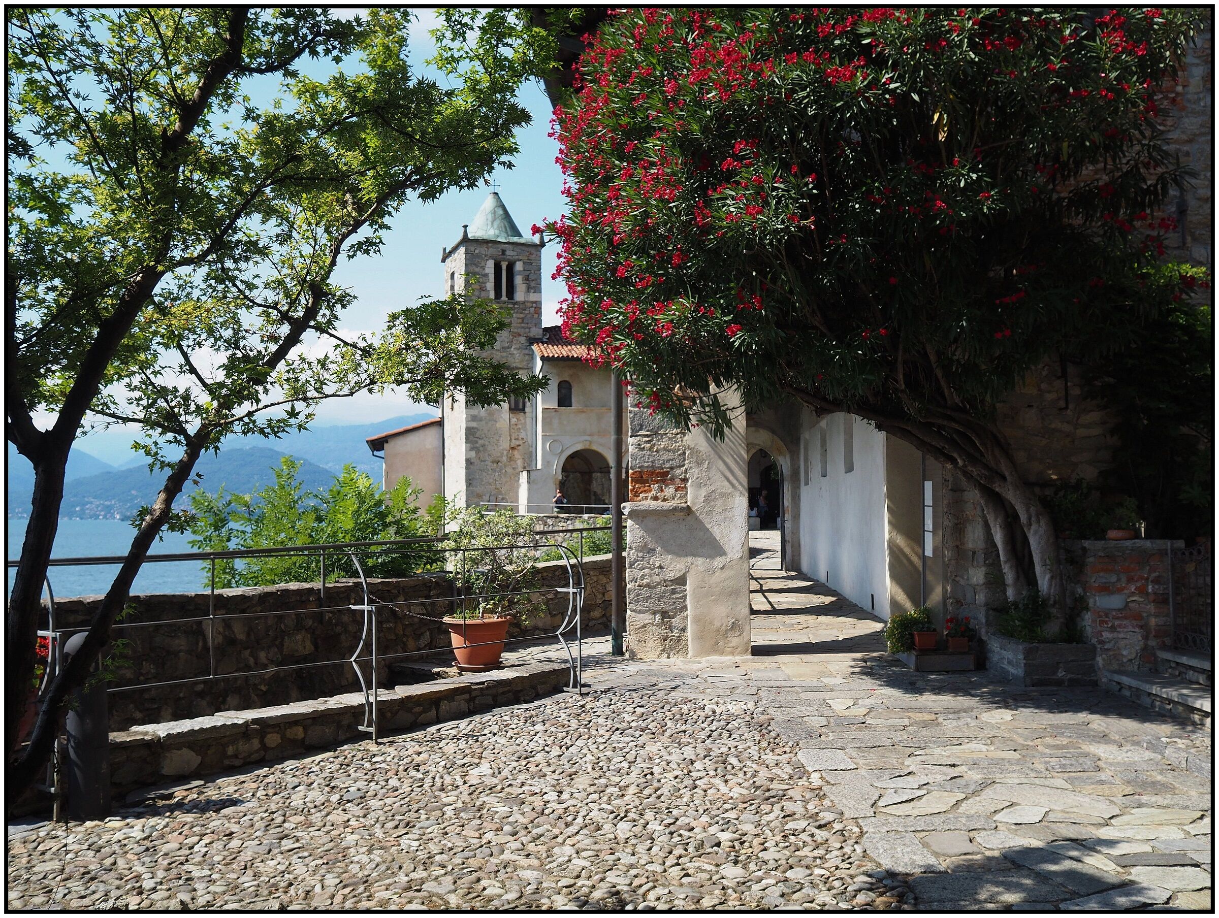 Santa Caterina del Sasso