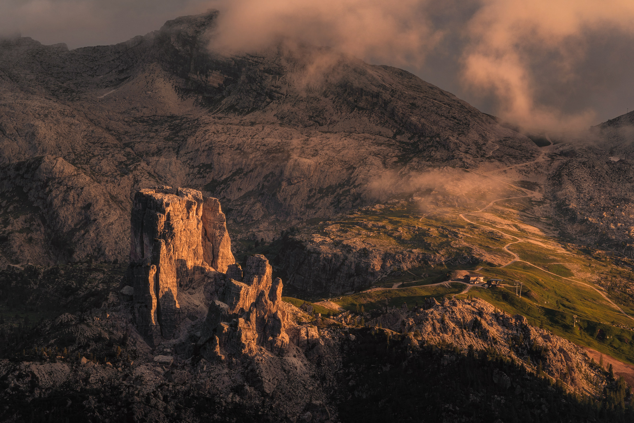 Latest lights on the 5 Towers