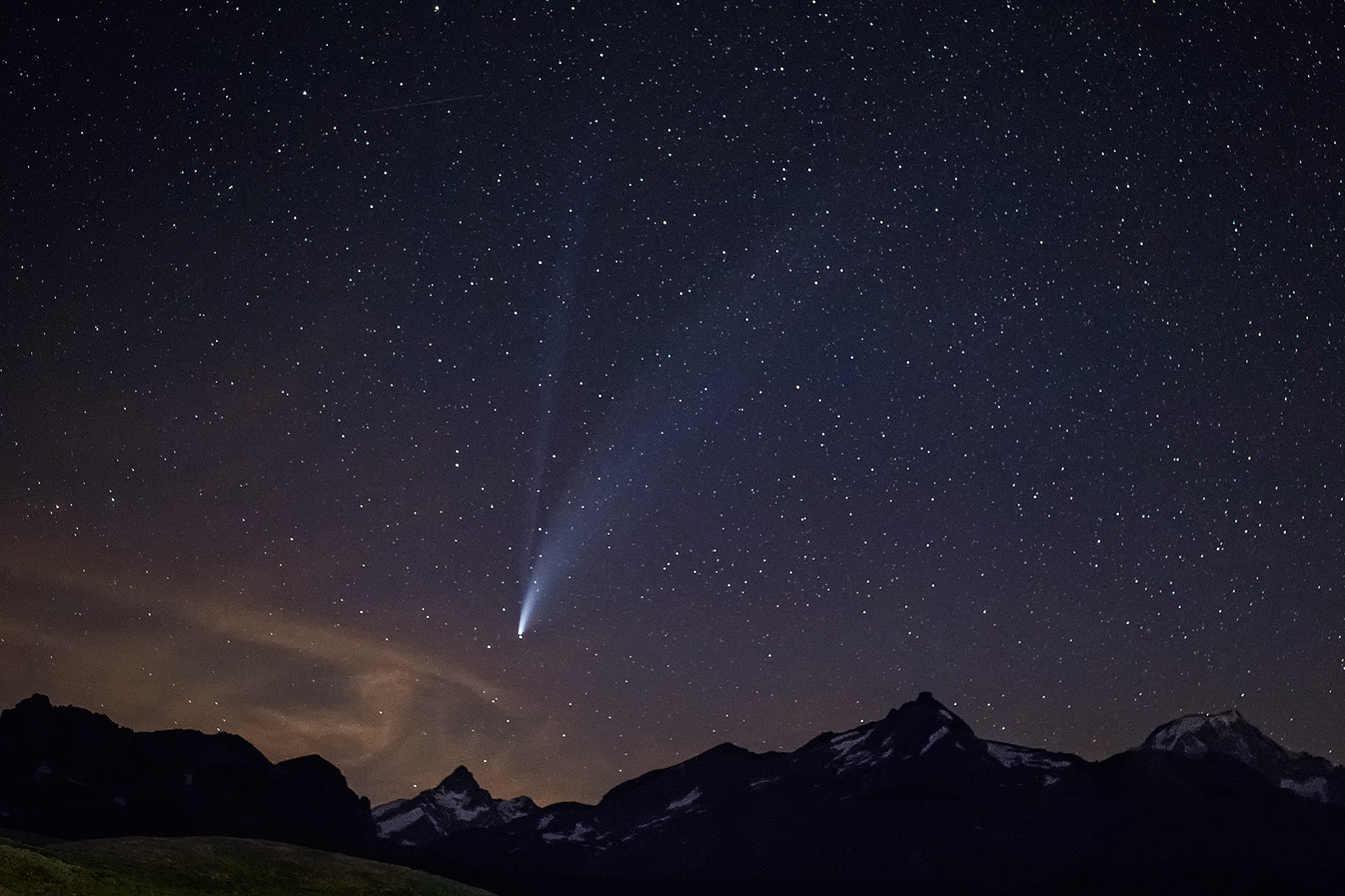 Aiguille des Glaciers e Monte Bianco