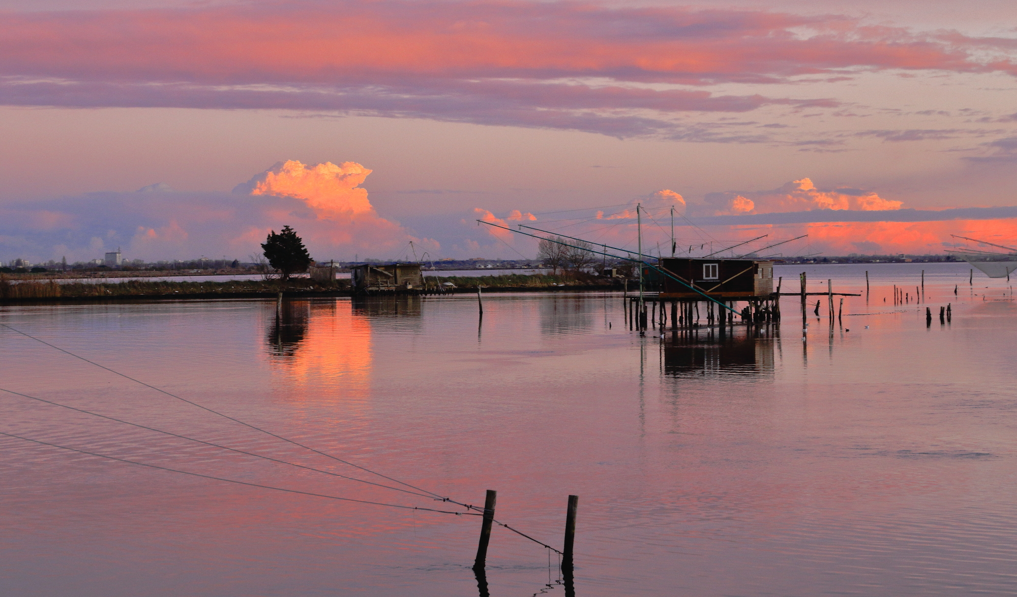 tramonto nelle valli di Comacchio