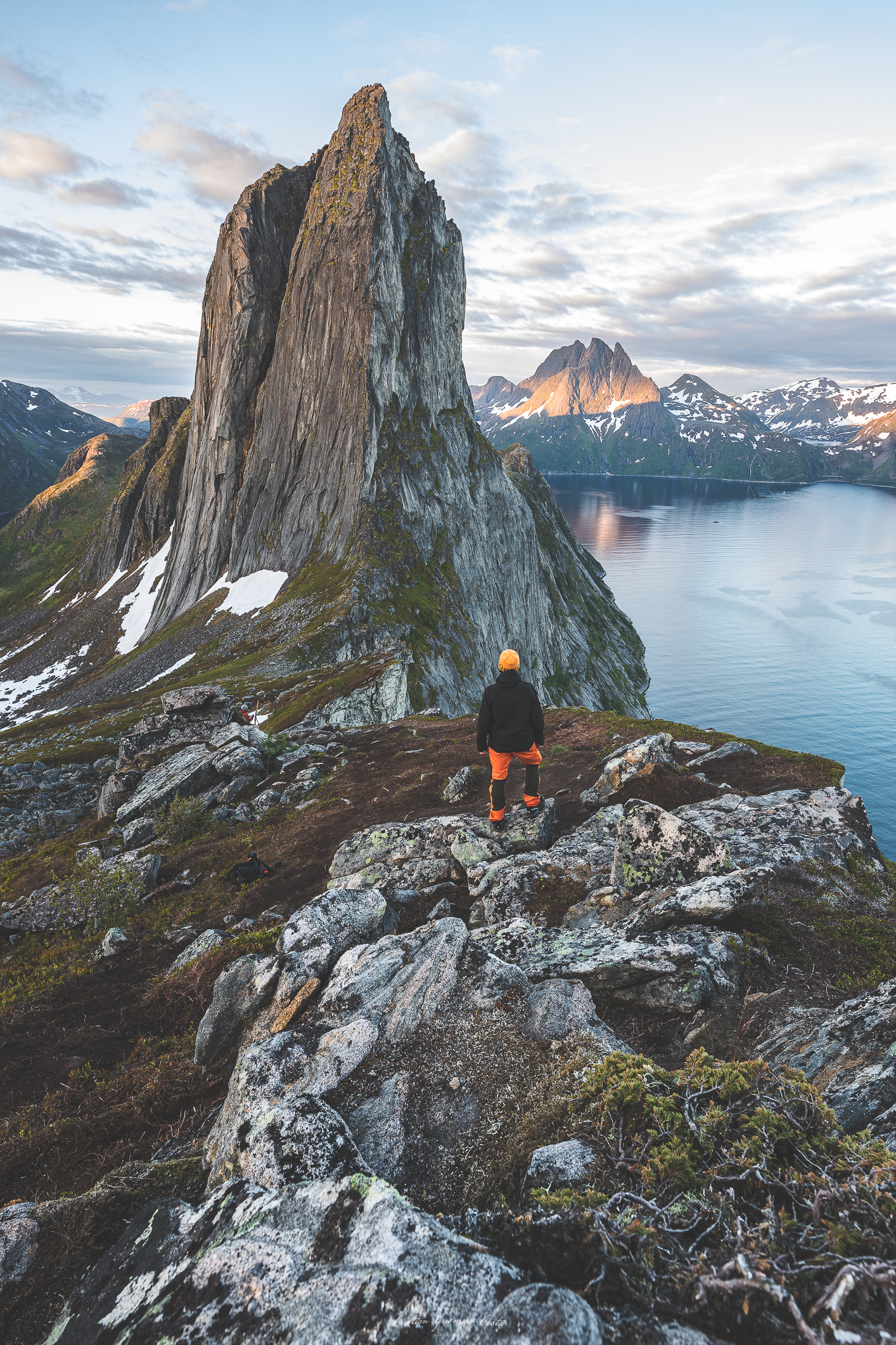 A kingdom of isolation